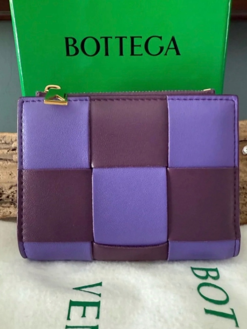 Bottega Veneta Intrecciata Casette Bi-fold Wallet